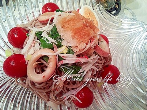 素揚げ野菜で冷やし蕎麦